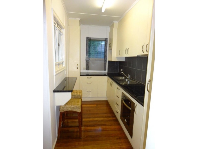 48 Manchester Terrace, Indooroopilly QLD 4068