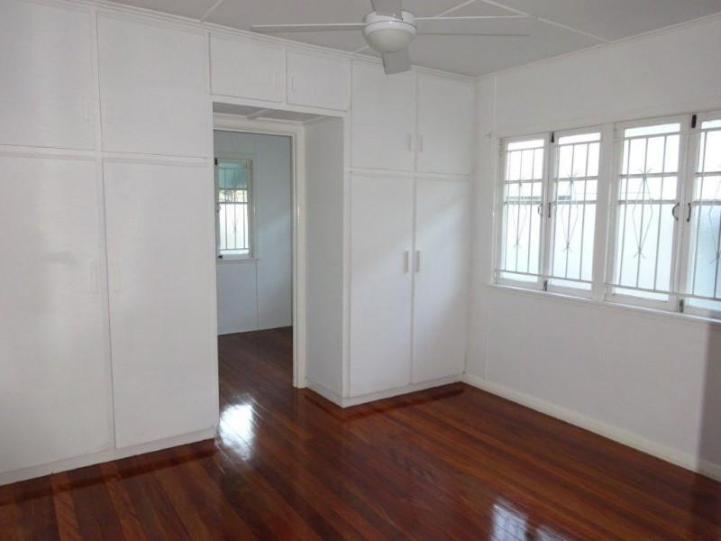 48 Manchester Terrace, Indooroopilly QLD 4068