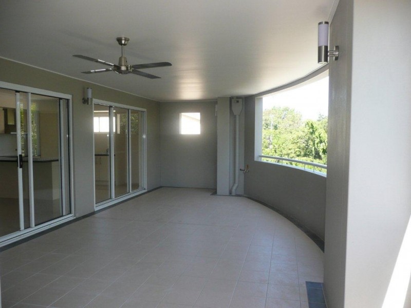 4/14 Finney Road, Indooroopilly QLD 4068