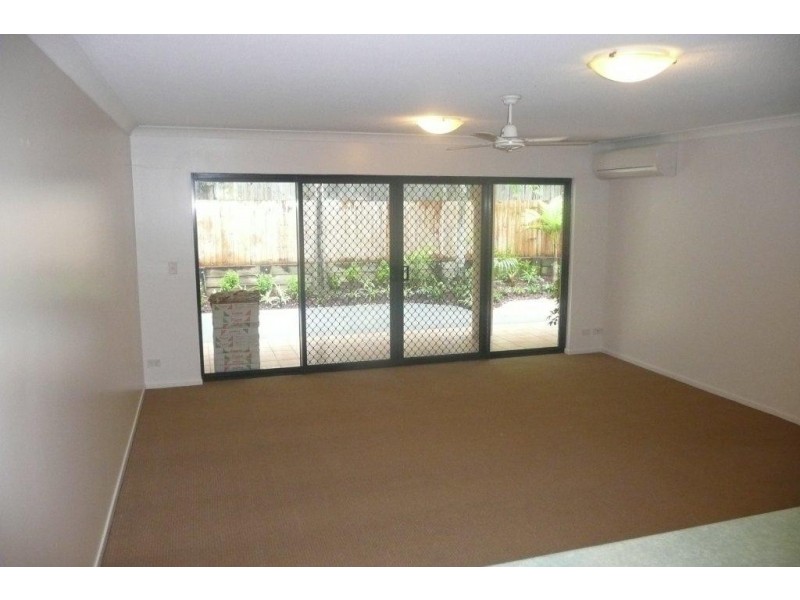 4/52 York Street, Indooroopilly QLD 4068