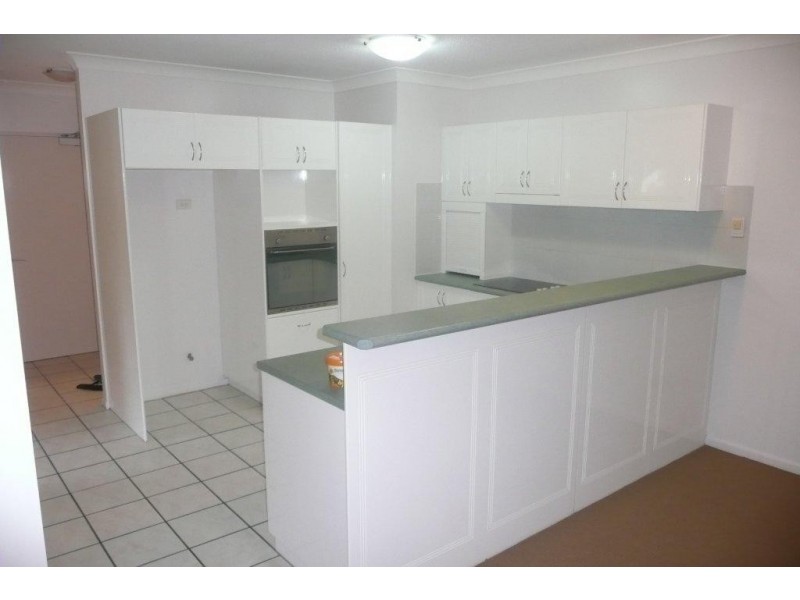 4/52 York Street, Indooroopilly QLD 4068