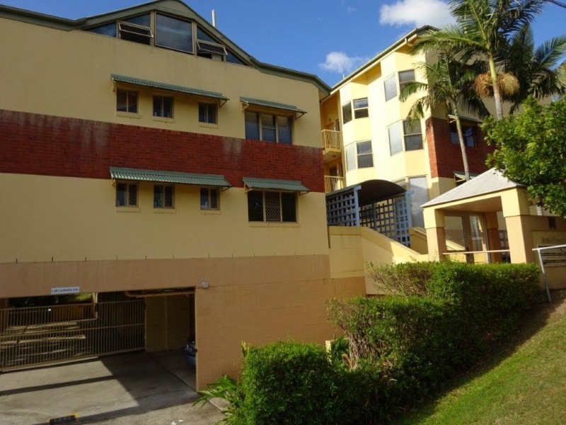 11/15 Clarence Road, Indooroopilly QLD 4068