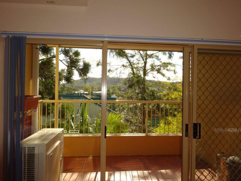 11/15 Clarence Road, Indooroopilly QLD 4068