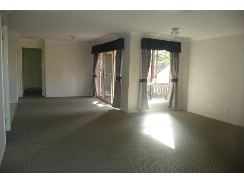 27 Pratten Street, Corinda QLD 4075