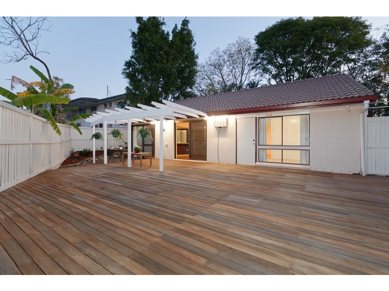 173 Jerrang Street, Indooroopilly QLD 4068