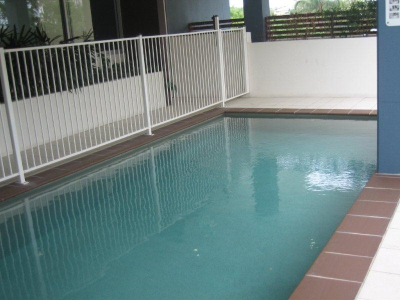 16 Grosvenor Road, Indooroopilly QLD 4068