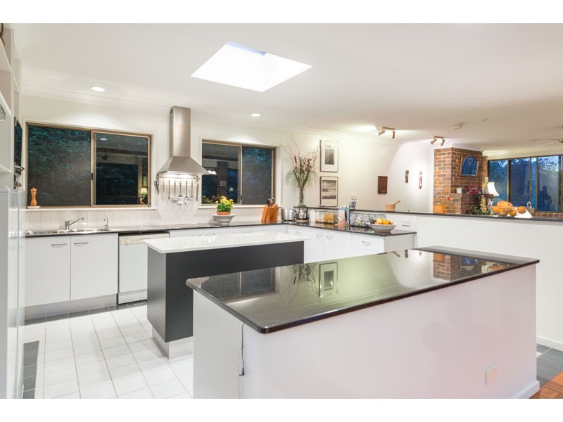 75 Jilba Street, Indooroopilly QLD 4068