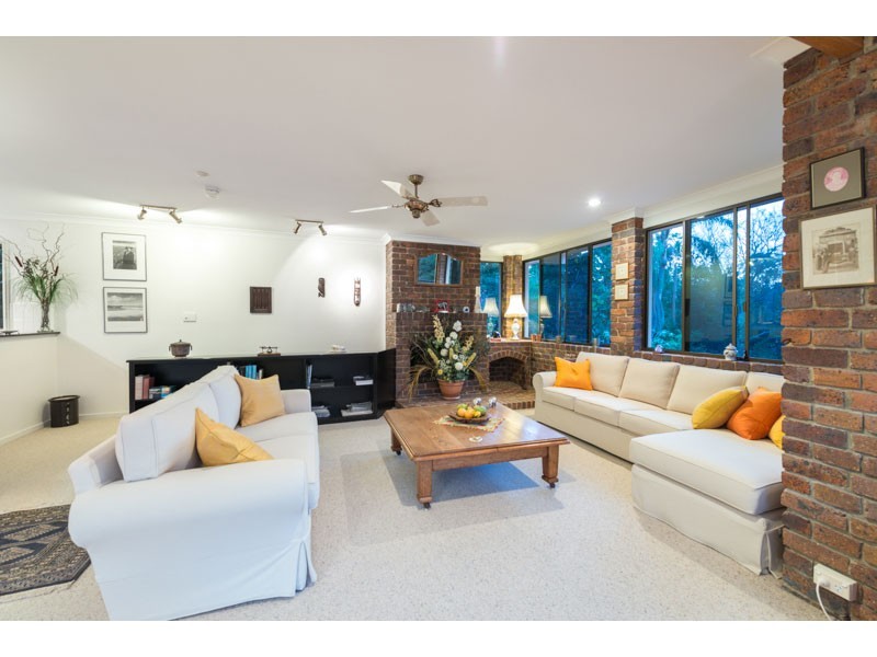 75 Jilba Street, Indooroopilly QLD 4068