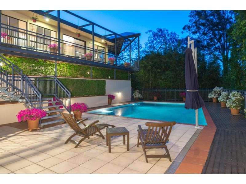 75 Jilba Street, Indooroopilly QLD 4068