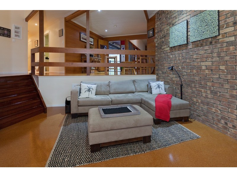 144 Fleming Road, Chapel Hill QLD 4069