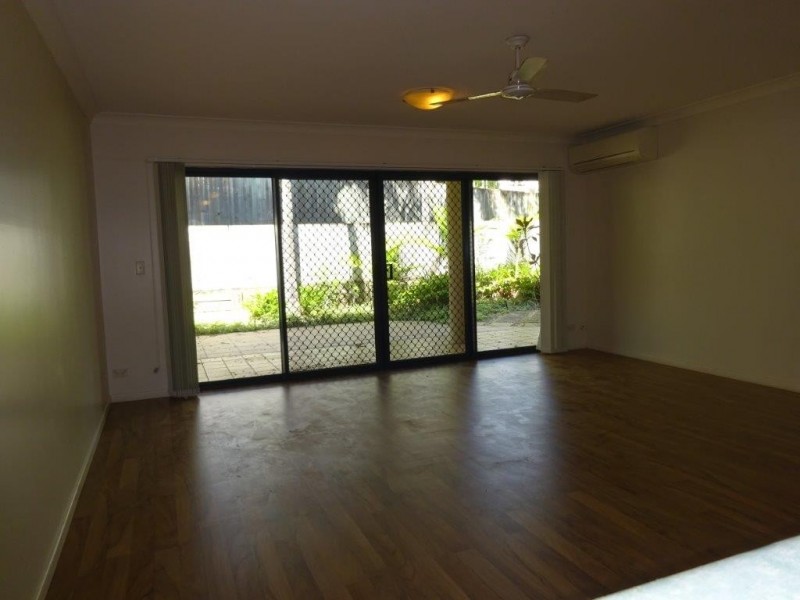 4/52 York Street, Indooroopilly QLD 4068