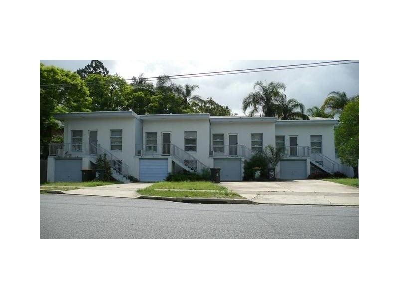 1/109 Central Ave, Indooroopilly QLD 4068