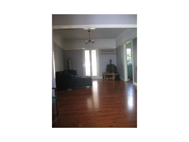 49 Burns Parade, Chapel Hill QLD 4069