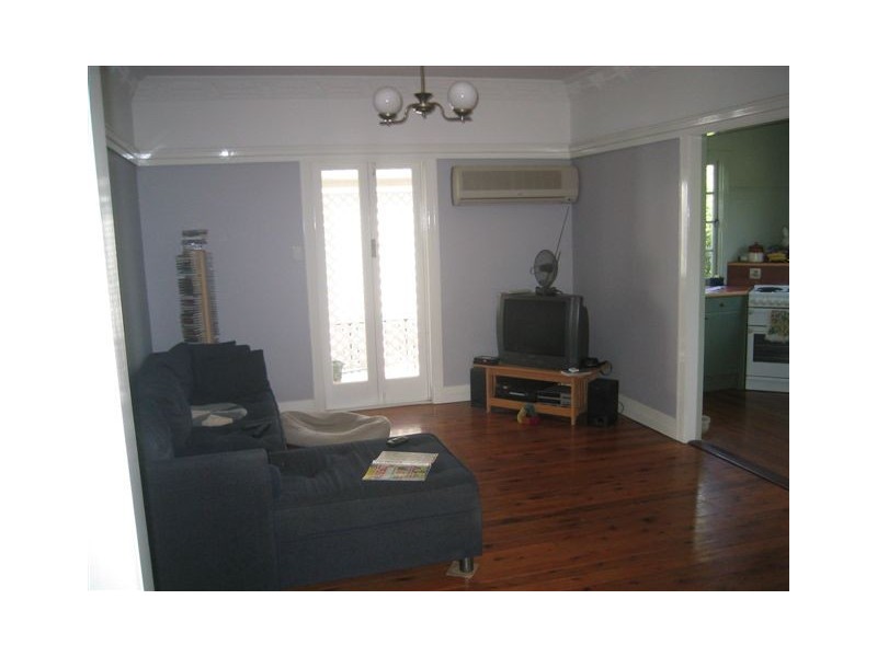 49 Burns Parade, Chapel Hill QLD 4069