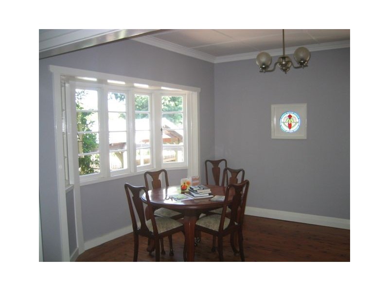 49 Burns Parade, Chapel Hill QLD 4069