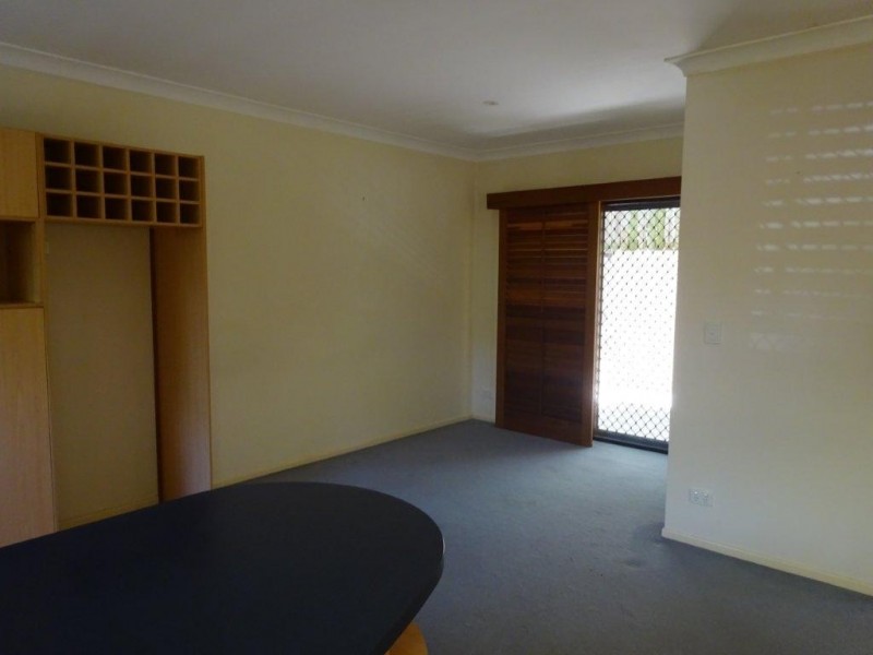 12/122 Central Avenue, Indooroopilly QLD 4068