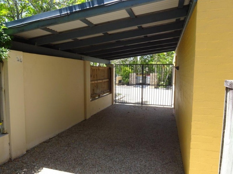 12/122 Central Avenue, Indooroopilly QLD 4068