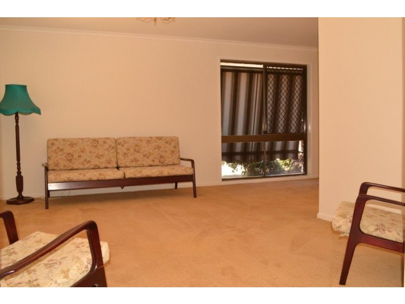 32 Prosser Street, Riverhills QLD 4074