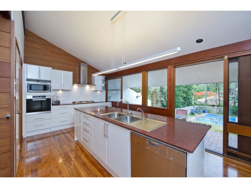 14 Marney Street, Chapel Hill QLD 4069