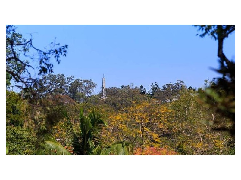 78 Orchard Terrace, St Lucia QLD 4067