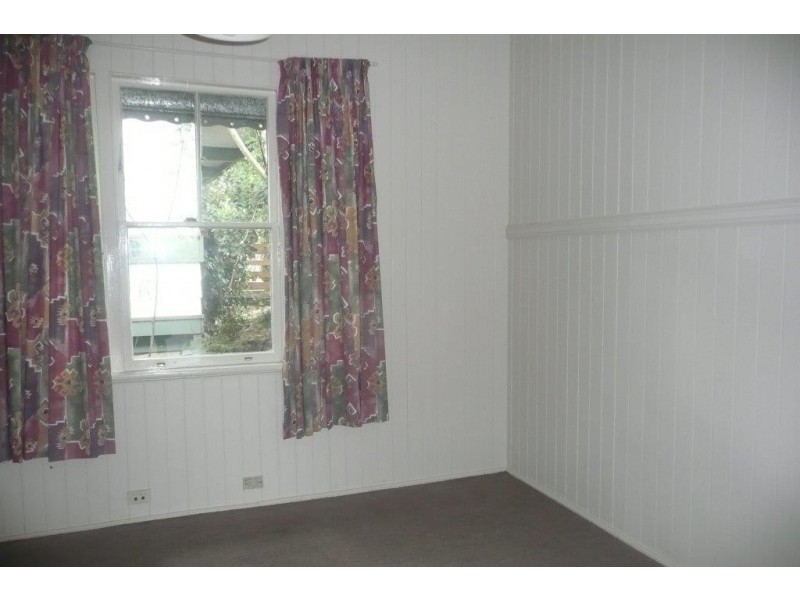 144 Russell Tce, Indooroopilly QLD 4068