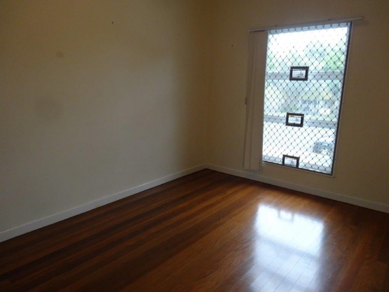4/109 Central Avenue, Indooroopilly QLD 4068