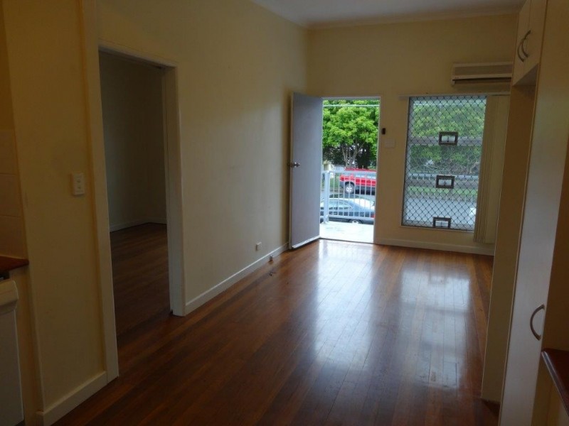 4/109 Central Avenue, Indooroopilly QLD 4068