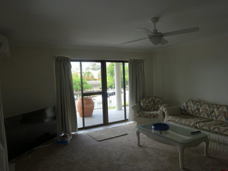2/15 Riverview Terrace, Indooroopilly QLD 4068