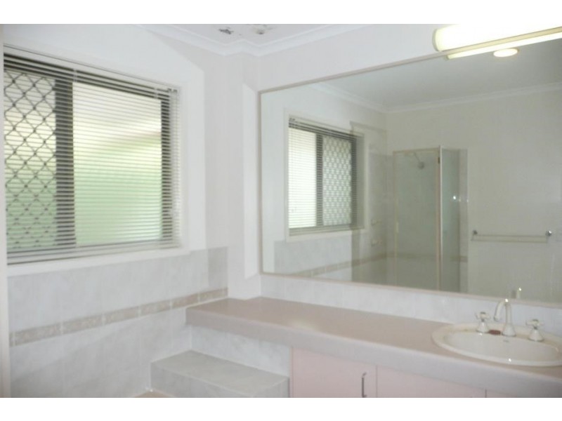 2/123 Whitmore Street, Taringa QLD 4068