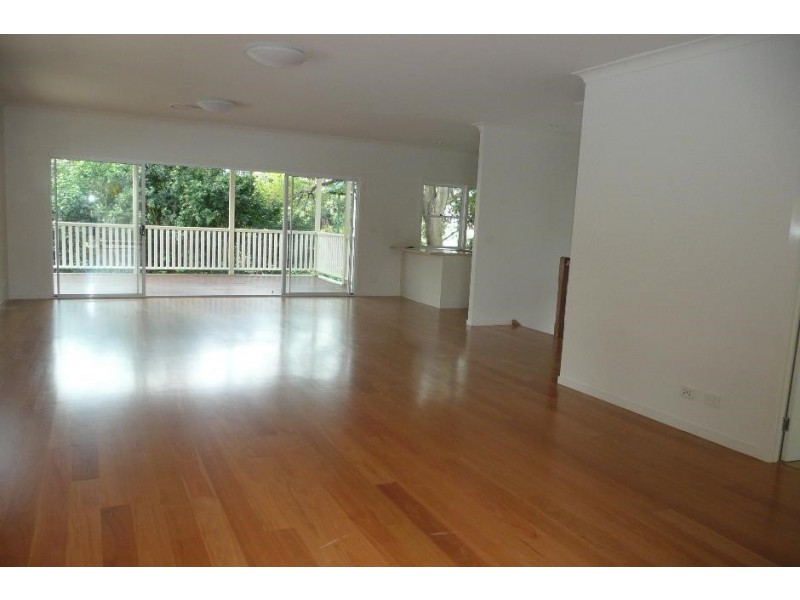 9 Marmion Parade, Taringa QLD 4068