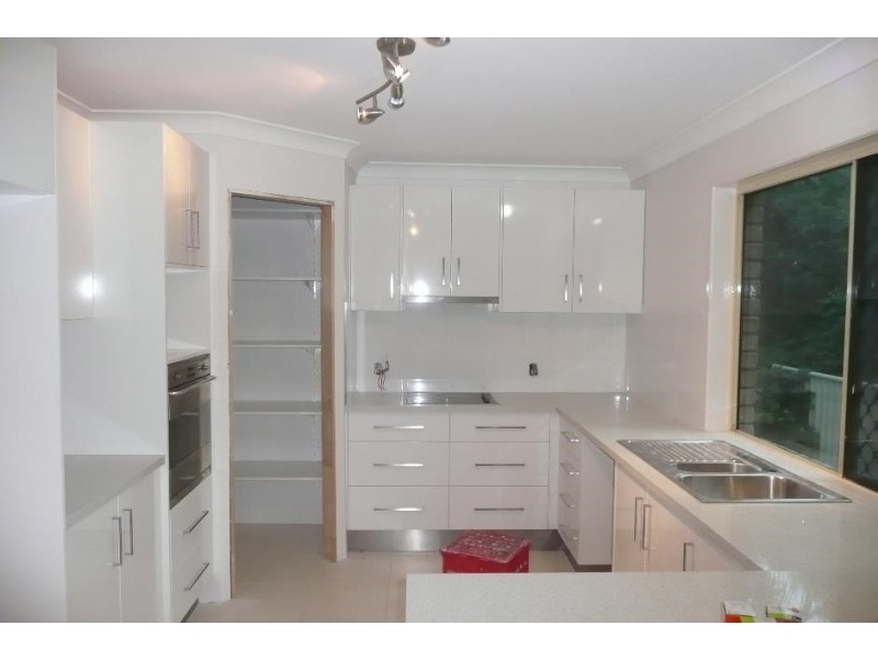 13/19 Aaron Place, Indooroopilly QLD 4068