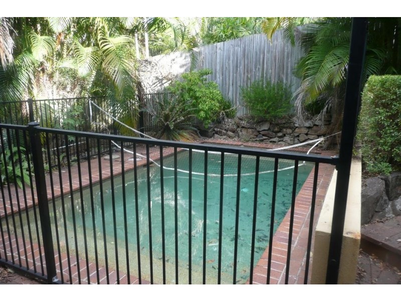 15 Julie Street, Indooroopilly QLD 4068