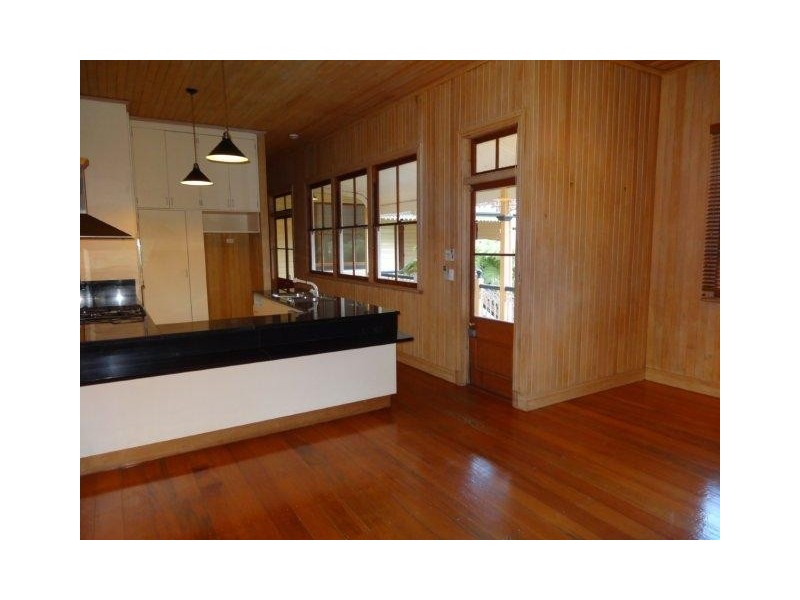 18. McIlwraith Street, Auchenflower QLD 4066