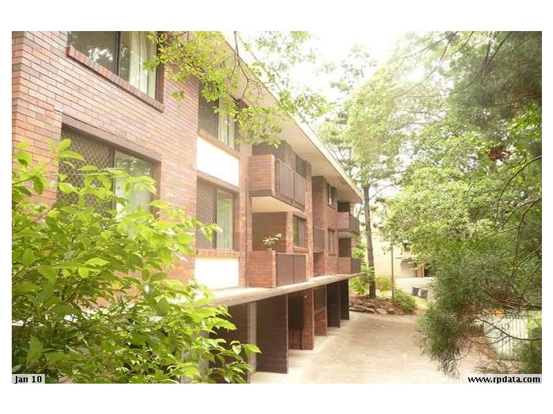 4/26 Rylatt Street, Indooroopilly QLD 4068