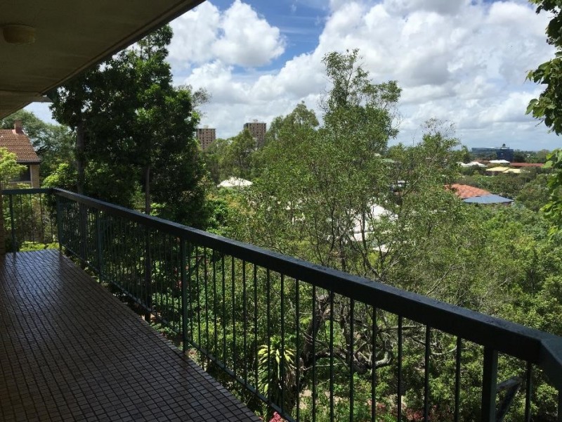 11/.33 Rokeby Terrace, Taringa QLD 4068