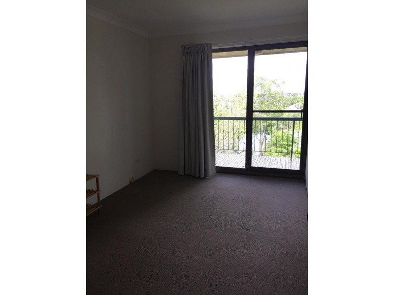 11/.33 Rokeby Terrace, Taringa QLD 4068