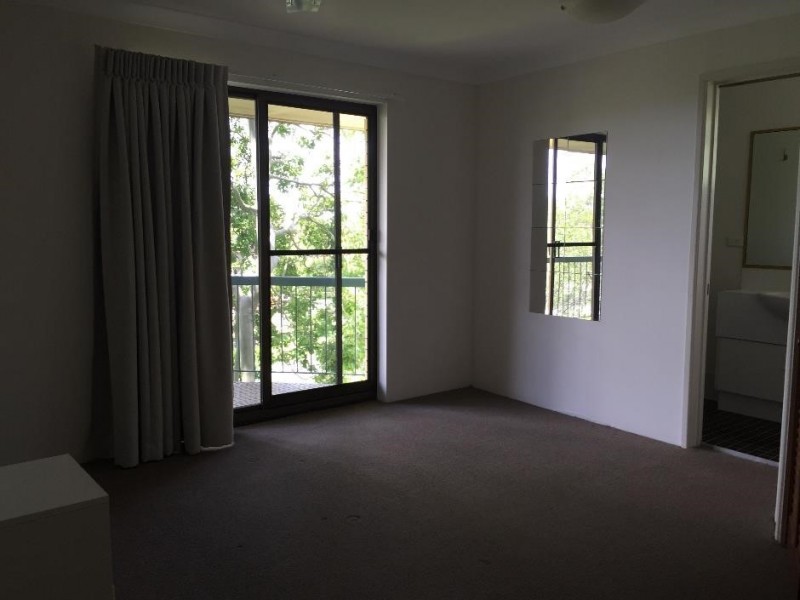 11/.33 Rokeby Terrace, Taringa QLD 4068