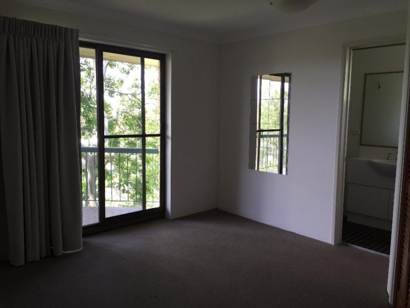 11/.33 Rokeby Terrace, Taringa QLD 4068