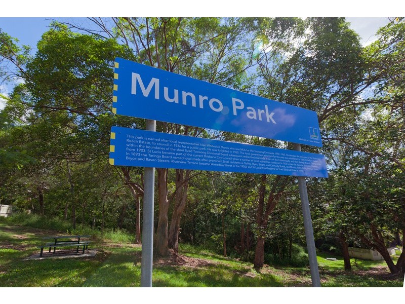 2/62 Armadale Street, St Lucia QLD 4067