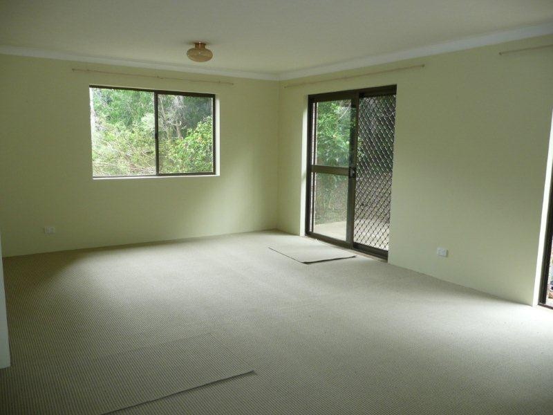 2/40. York Street, Indooroopilly QLD 4068