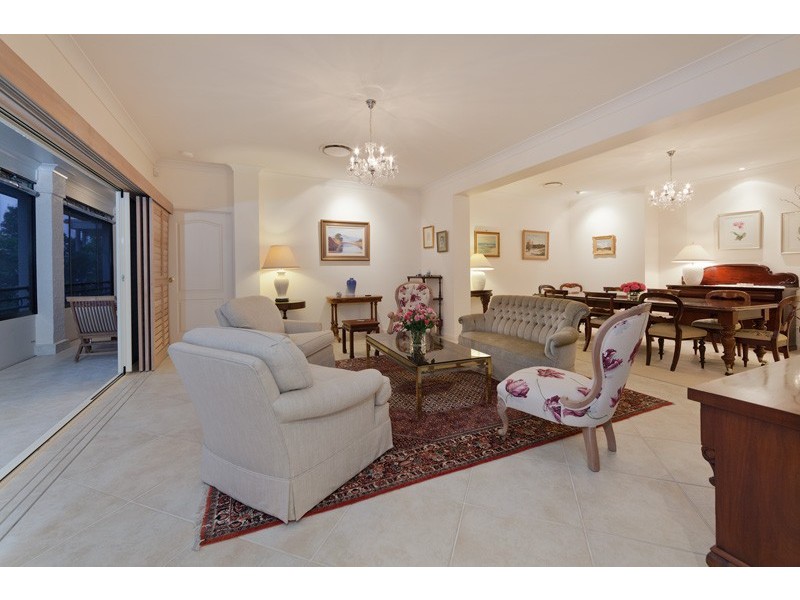 36 Gilgandra Street, Indooroopilly QLD 4068
