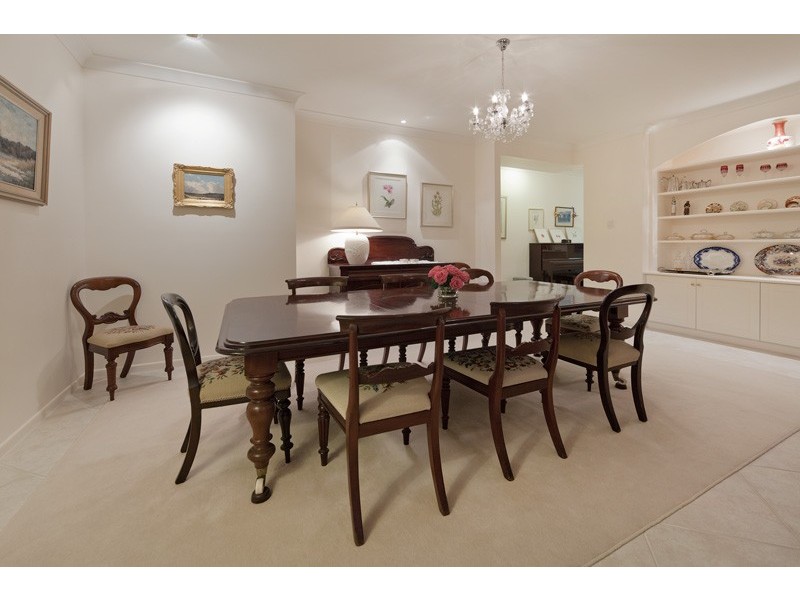 36 Gilgandra Street, Indooroopilly QLD 4068