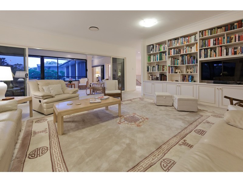 36 Gilgandra Street, Indooroopilly QLD 4068