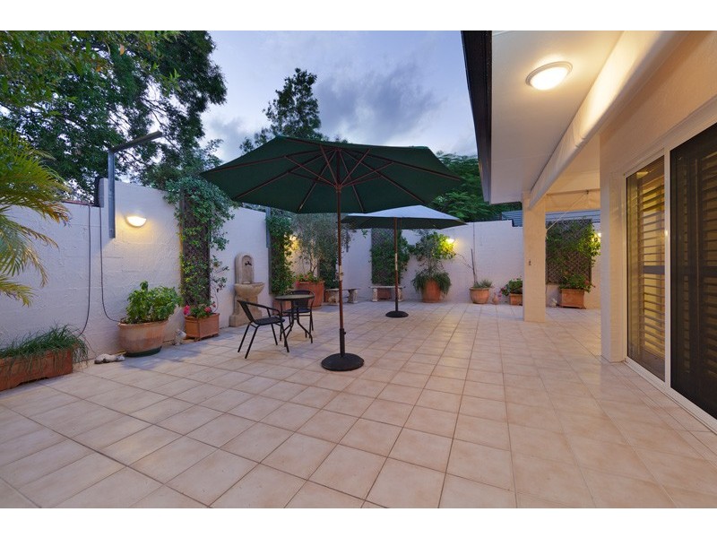 36 Gilgandra Street, Indooroopilly QLD 4068
