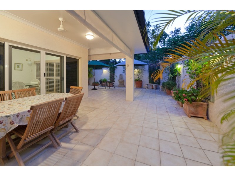 36 Gilgandra Street, Indooroopilly QLD 4068