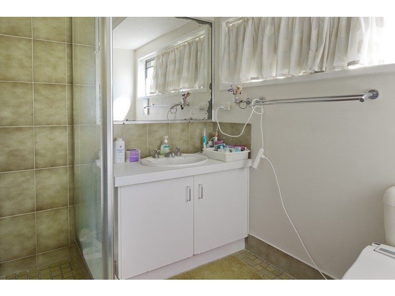 49 Greenford Street, Chapel Hill QLD 4069