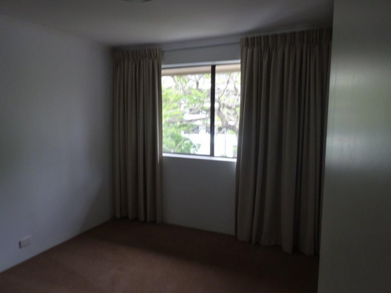3/9. Land Street, Toowong QLD 4066