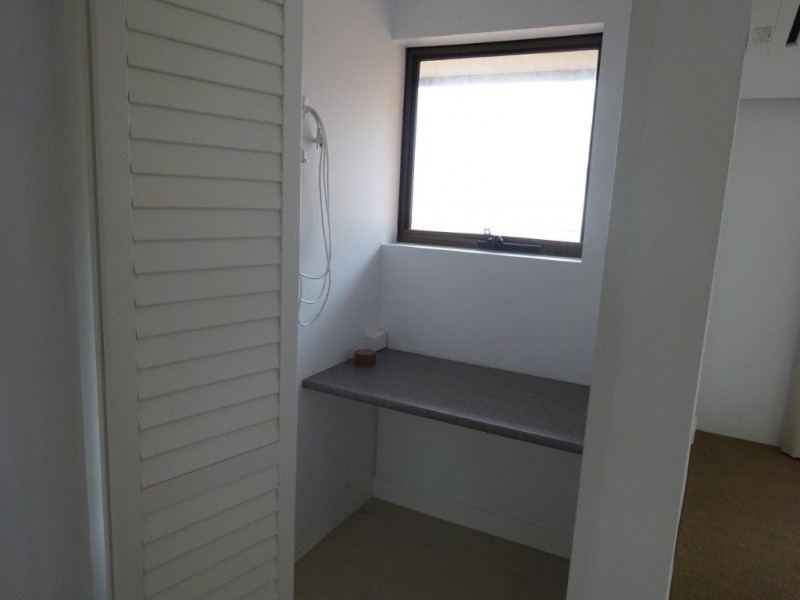 3/9. Land Street, Toowong QLD 4066