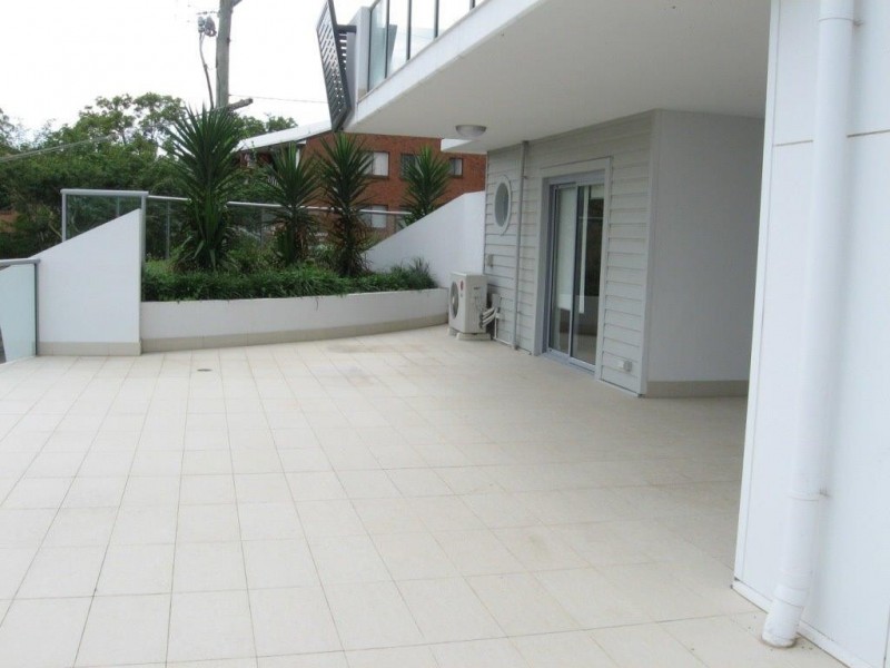 304/30. Riverview Terrace, Indooroopilly QLD 4068