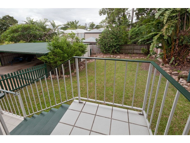 28 Dennis Street, Indooroopilly QLD 4068